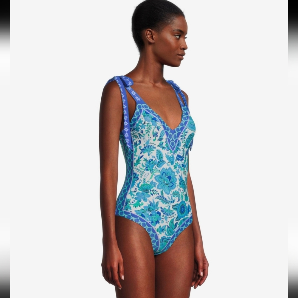 Beach Riot Akira Blue Floral One-Piece Swimsuit XL NWOT - Picture 8 of 8
